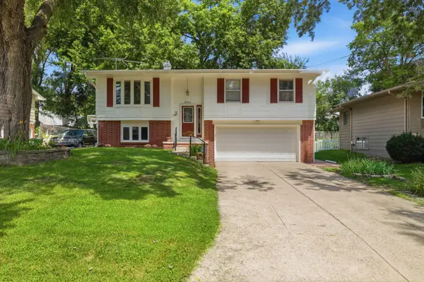 6505 Lincoln Avenue, Windsor Heights, IA 50324