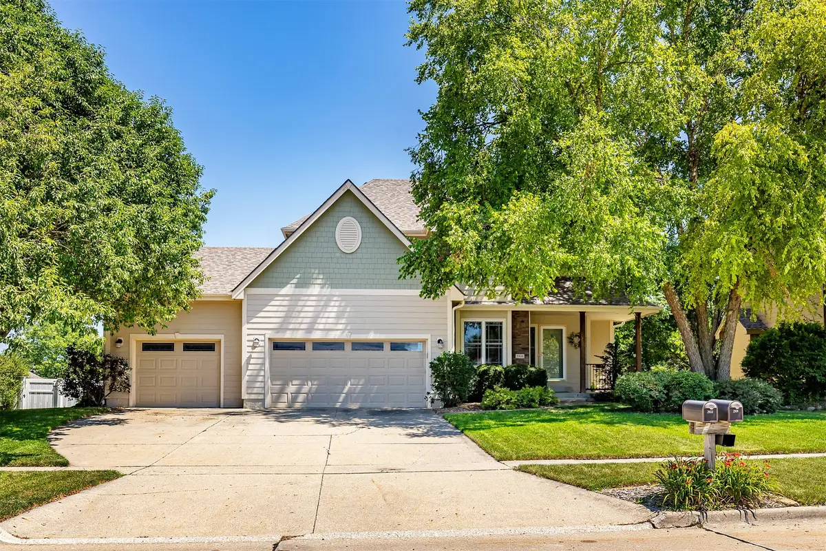 2501 NW Pleasant Street, Ankeny, IA 50023 - #1