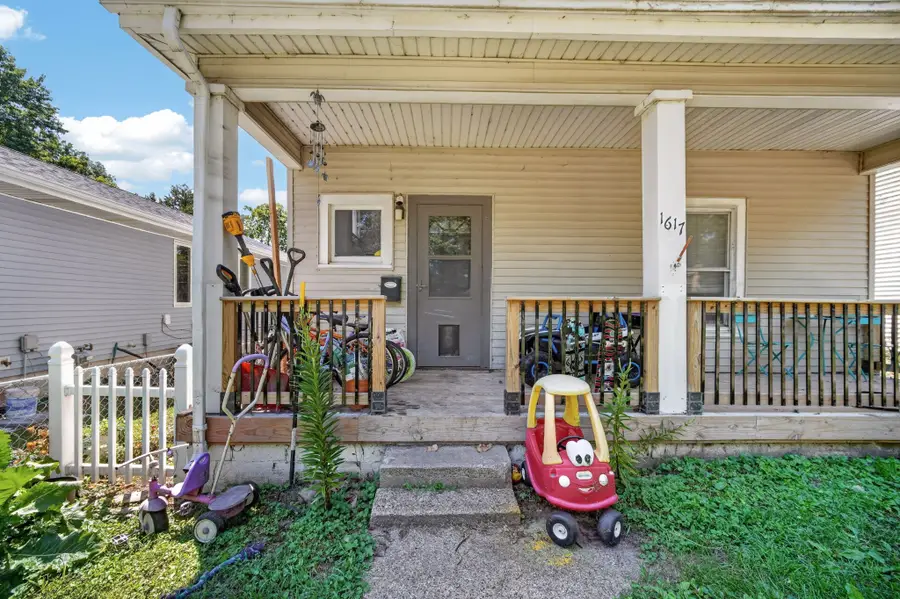 1617 E Walnut Street, Des Moines, IA 50316 - #3
