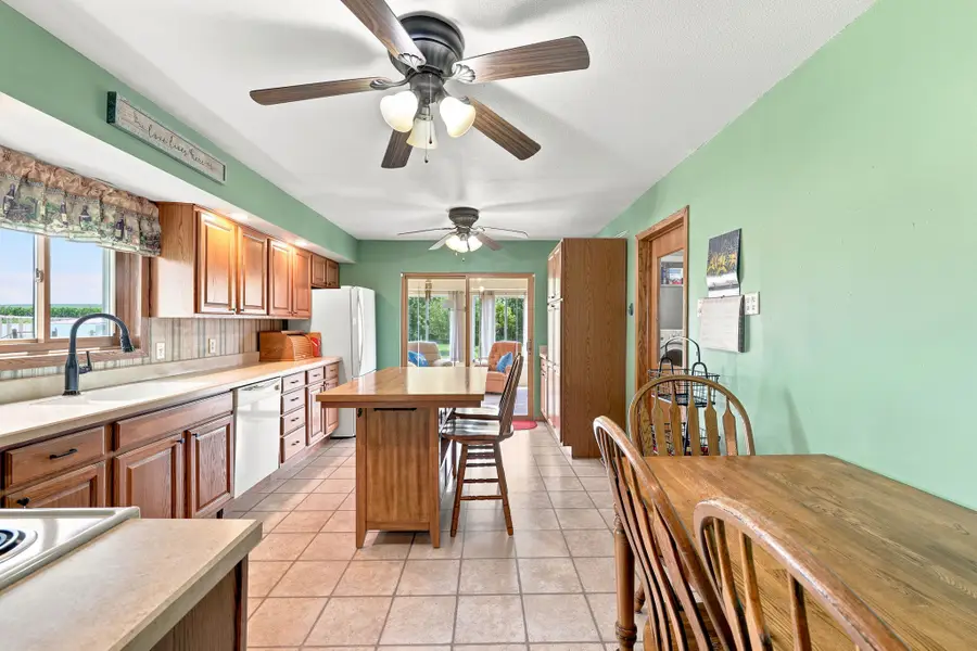 3244 280th Street, Gilman, IA 50106 - #3