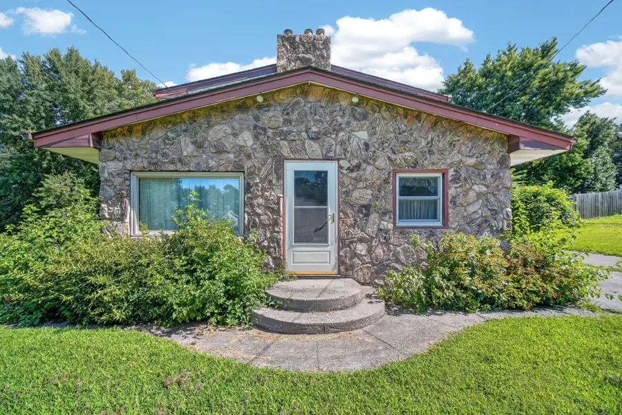 440 NE 46th Place, Des Moines, IA 50313 - #3