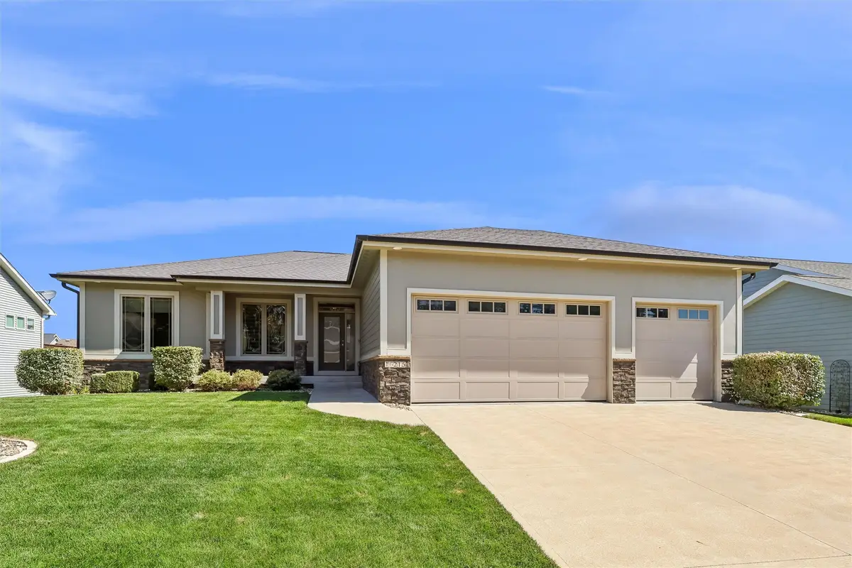 16215 Northpark Drive, Urbandale, IA 50323 - #1