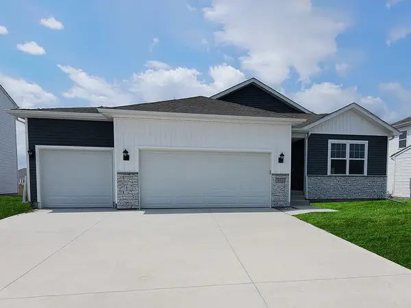 928 33rd Street Se, Altoona, IA 50009