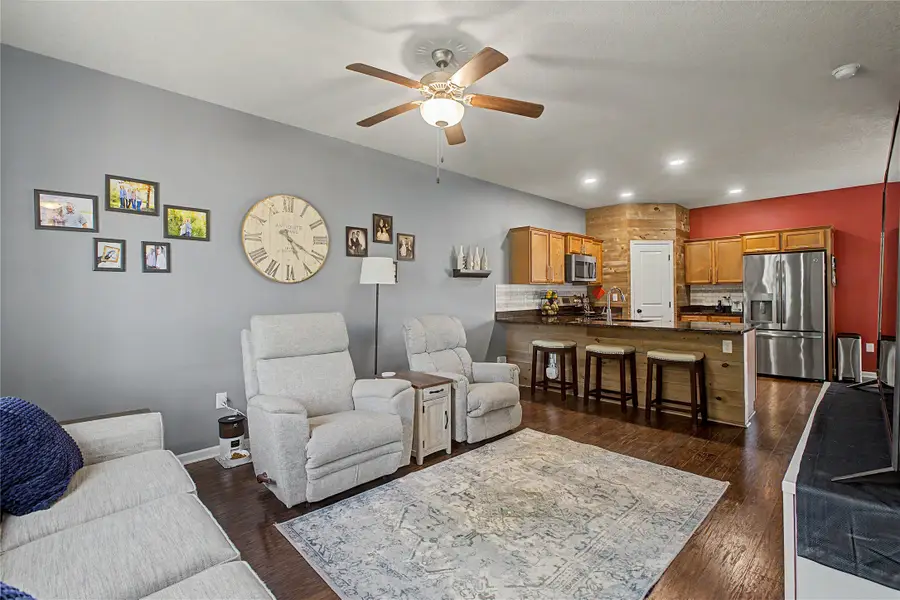 4618 E Valdez Drive, Des Moines, IA 50317 - #3