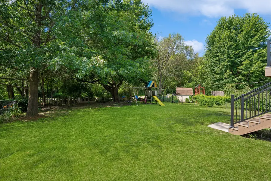 1603 E Boston Avenue, Indianola, IA 50125 - #2
