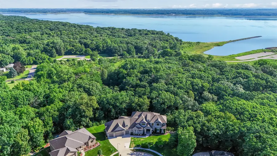 6211 Enclave Circle, Johnston, IA 50131 - #2