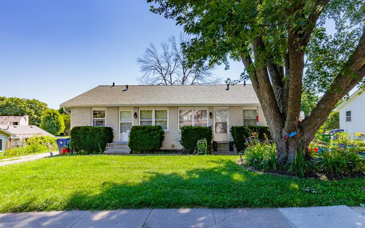 4025/4027 79th Street, Urbandale, IA 50322 - #1