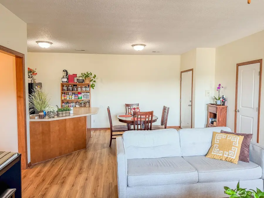 2702 NE Oak Drive #2, Ankeny, IA 50021 - #3