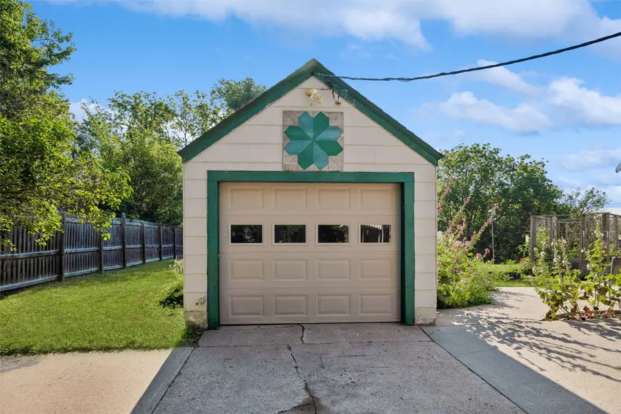 204 N 12th Street, Guthrie Center, IA 50115 - #3