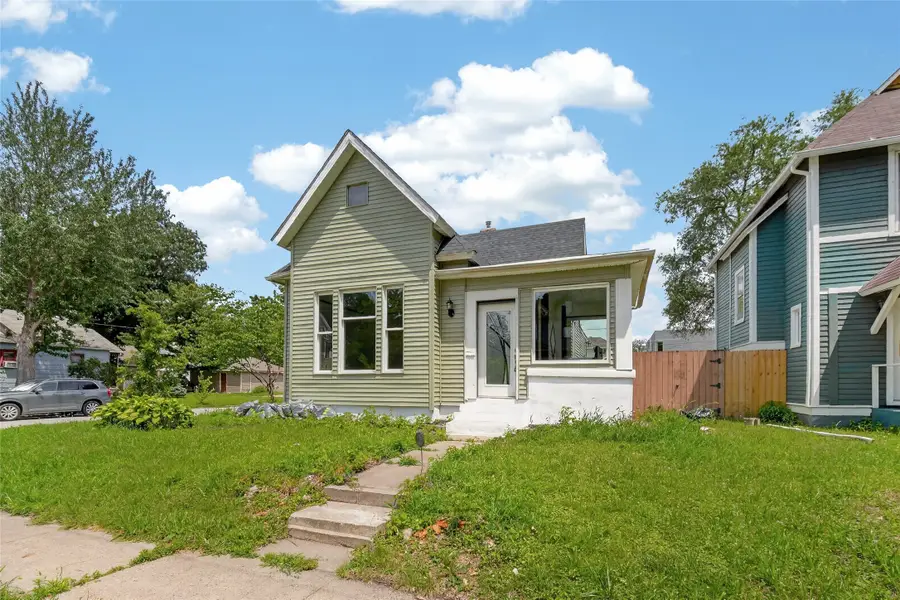 1735 7th Street, Des Moines, IA 50314 - #3