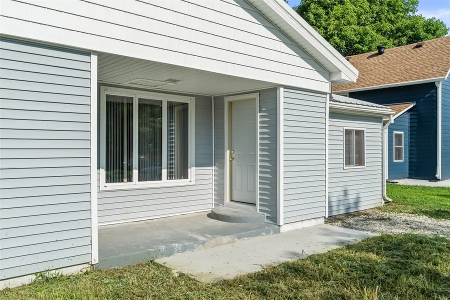 716 N Main Street, Stuart, IA 50250 - #3