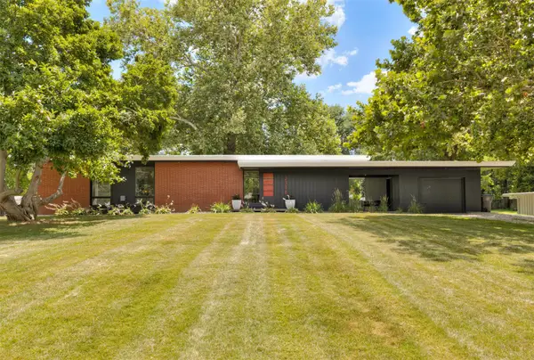 2316 Wakonda View Drive, Des Moines, IA 50321