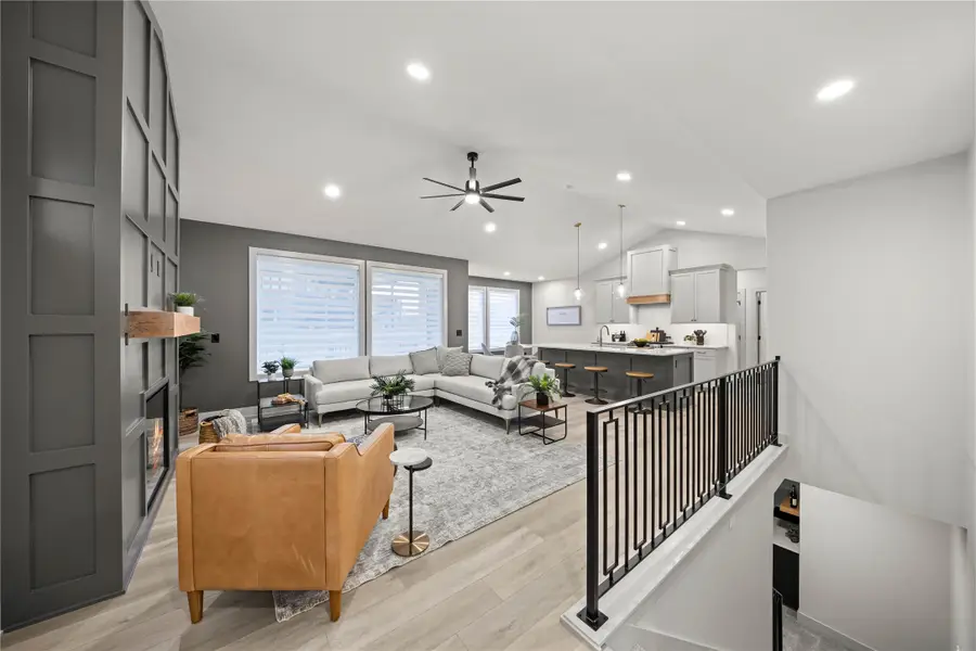 1282 S 92nd Street, West Des Moines, IA 50266 - #3