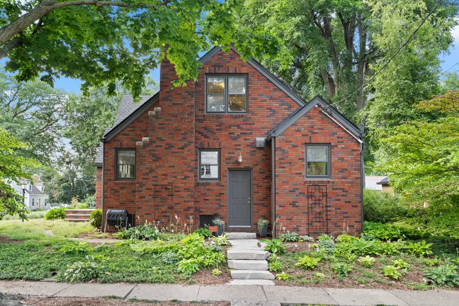 4601 Beaver Crest Drive, Des Moines, IA 50310 - #3