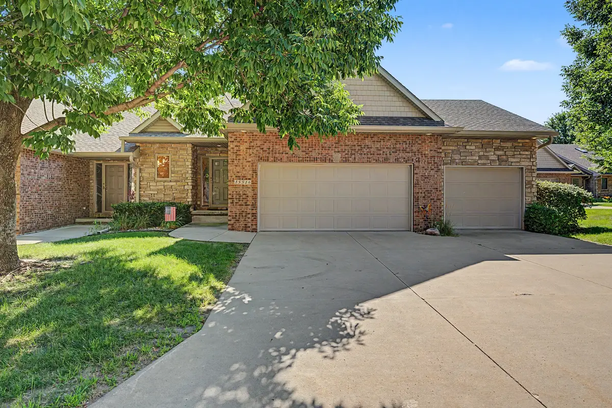 15516 Oakwood Drive, Urbandale, IA 50323 - #1