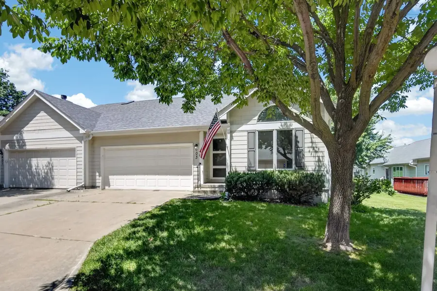 603 NE Oakhurst Drive, Grimes, IA 50111 - #2