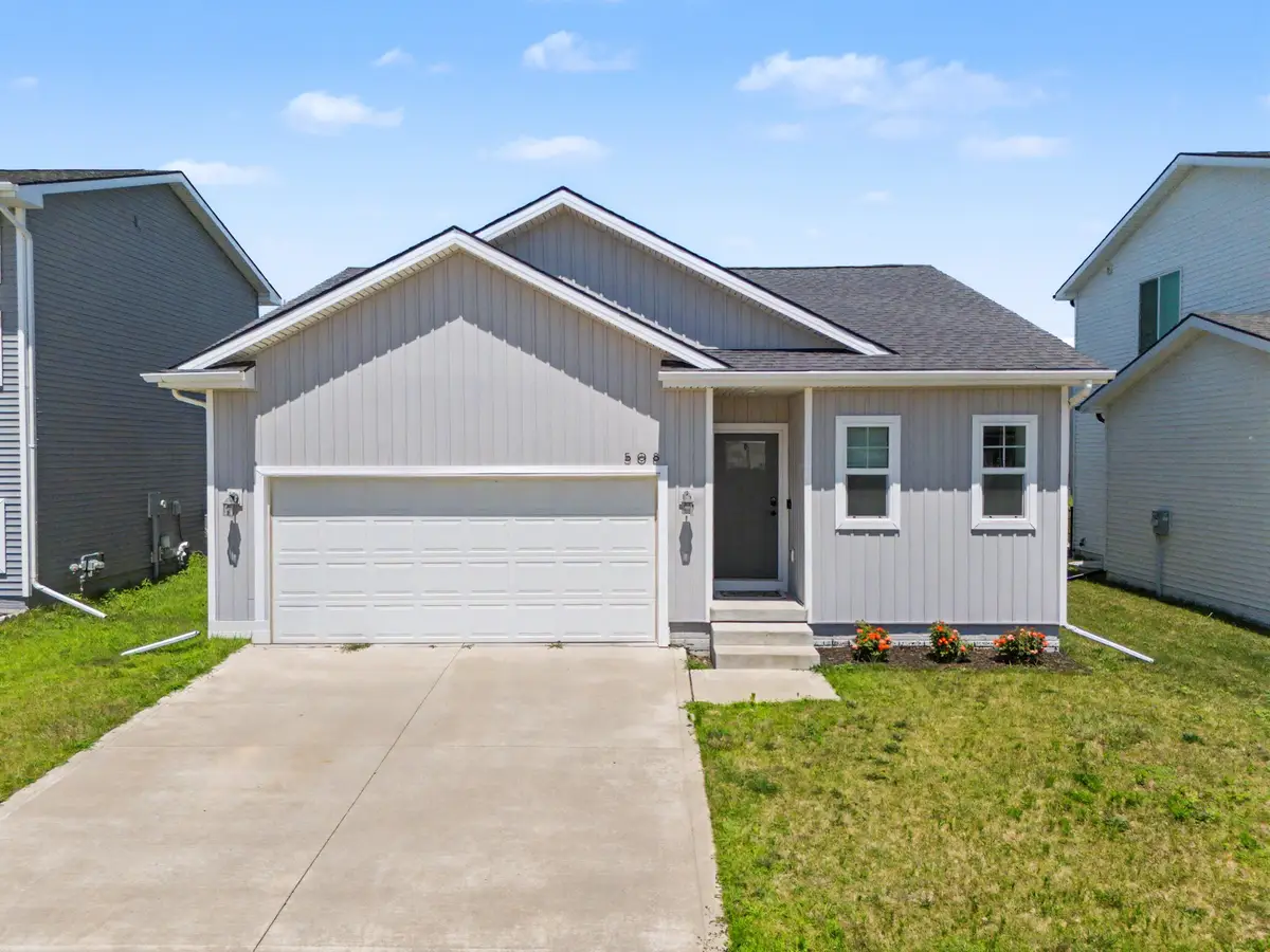 508 1st Street Nw, Bondurant, IA 50035 - #1