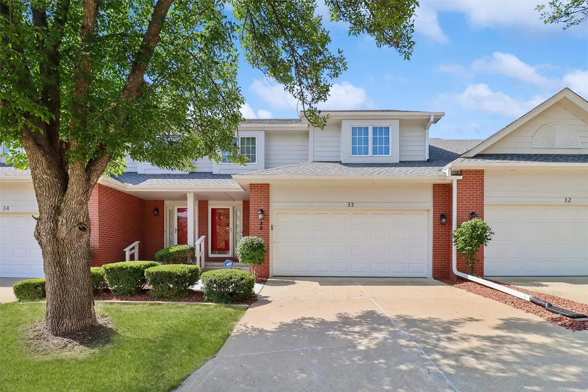 5925 Ep True Parkway #33, West Des Moines, IA 50266 - #1