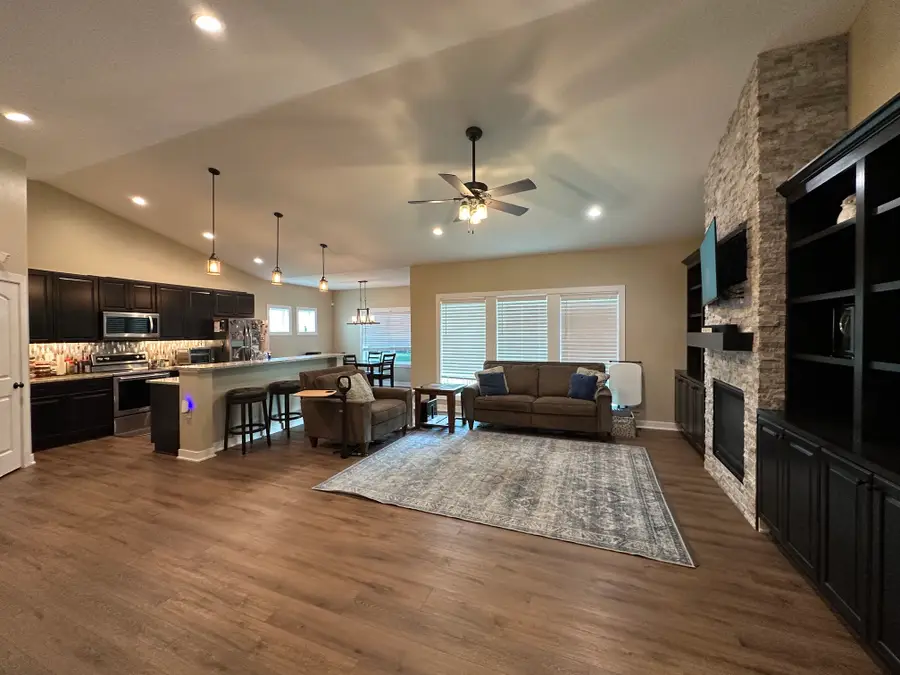 703 N 10th Avenue, Winterset, IA 50273 - #3