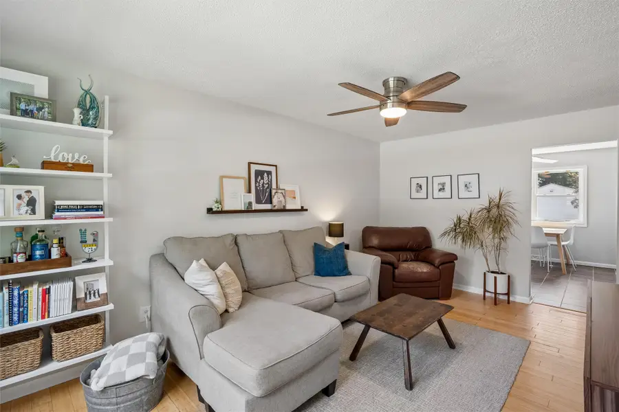 3507 49th Street, Des Moines, IA 50310 - #3