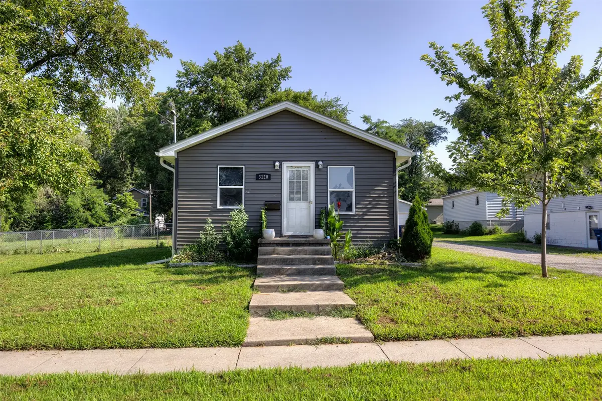 3120 Garfield Avenue, Des Moines, IA 50317 - #1