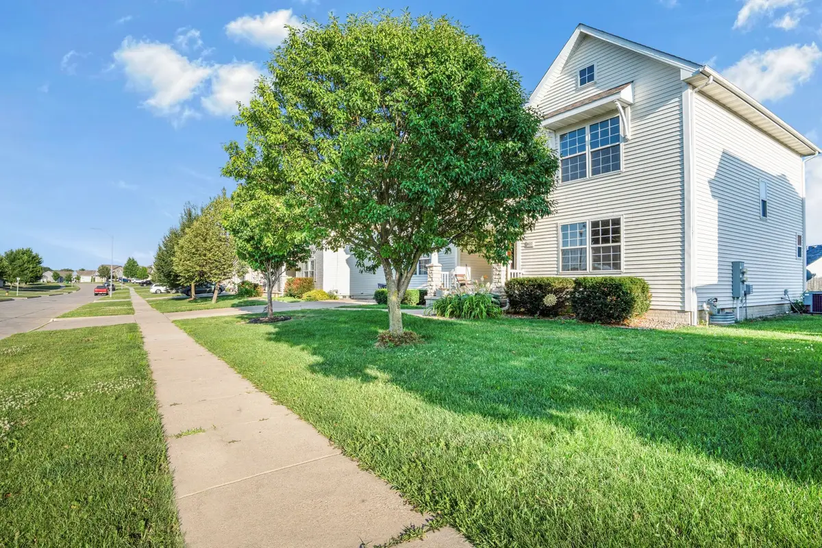827 SW Springfield Drive, Ankeny, IA 50023 - #1