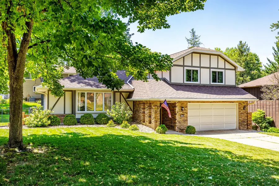 3708 SW 29th Street, Des Moines, IA 50321 - #2