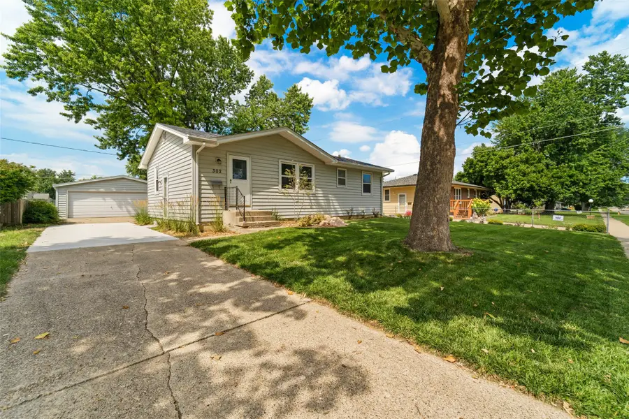 302 NE 6th Street, Ankeny, IA 50021 - #2