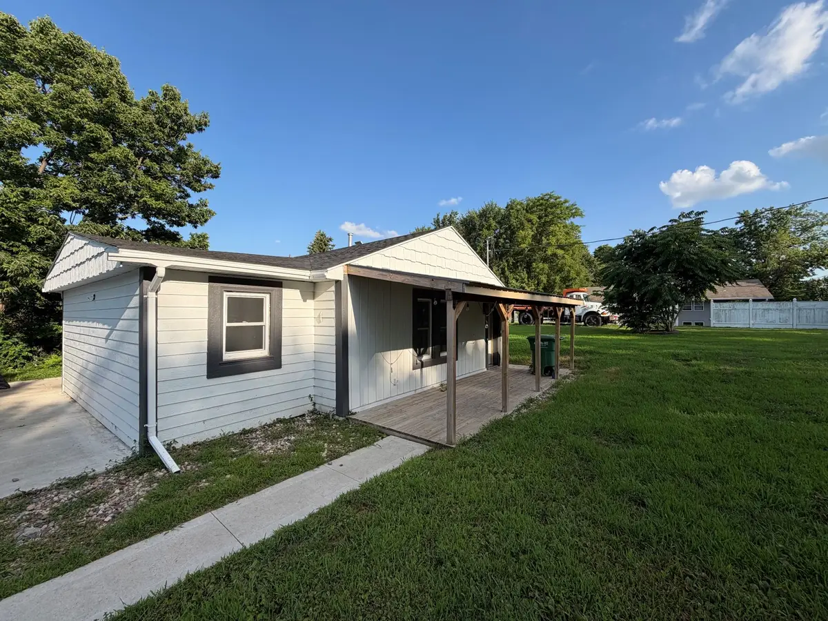 4245 NW 11th Street, Des Moines, IA 50313 - #1