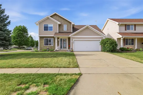703 15th Street Se, Altoona, IA 50009