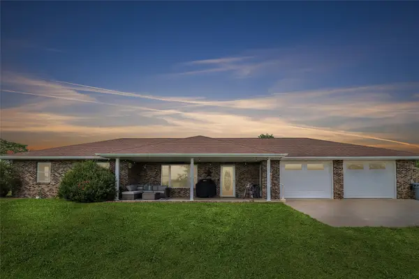 299 G40 Highway, Pleasantville, IA 50225