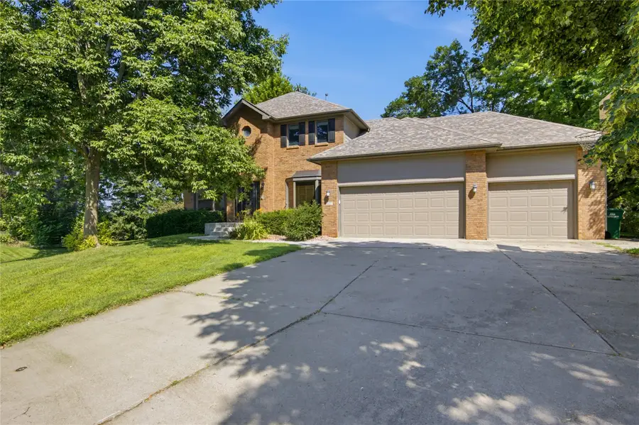 901 NW Campus Ridge Court, Ankeny, IA 50023 - #2
