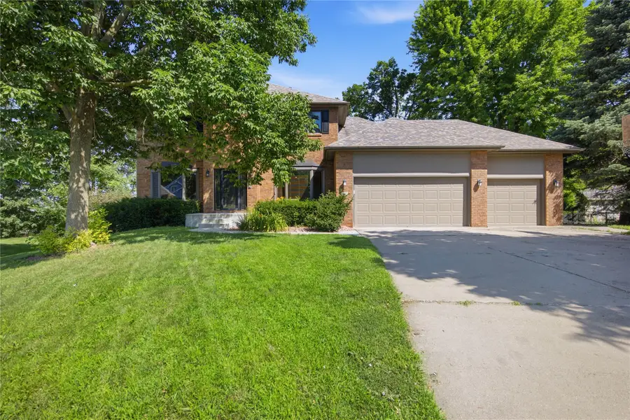 901 NW Campus Ridge Court, Ankeny, IA 50023 - #3