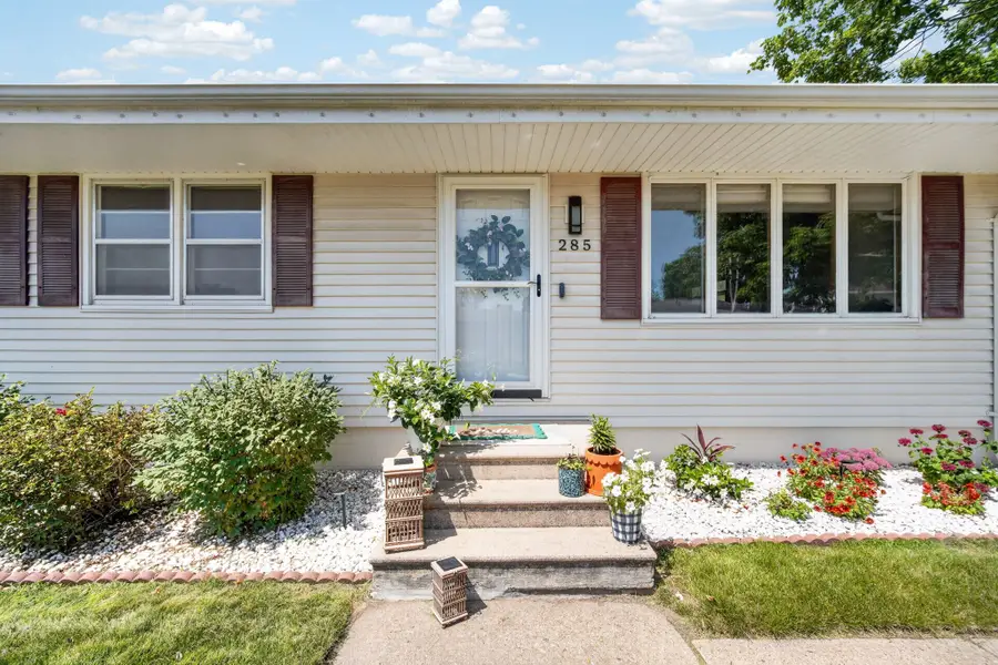 285 Gray Avenue, Waukee, IA 50263 - #3