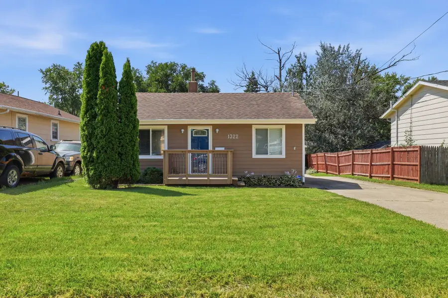 1322 Bundy Street, Des Moines, IA 50315 - #2