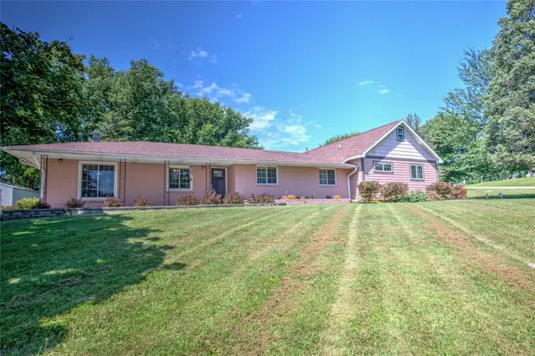7951 SE Vandalia Drive, Runnells, IA 50237