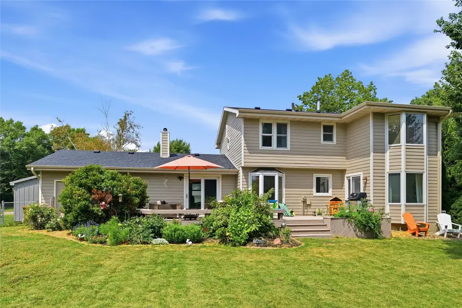 1822 Prairie Street, Grinnell, IA 50112 - #2