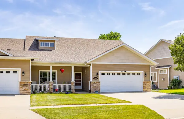 1665 SE Holiday Crest Circle, Waukee, IA 50263