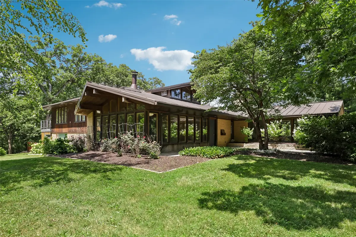 134 37th Street, Des Moines, IA 50312 - #1
