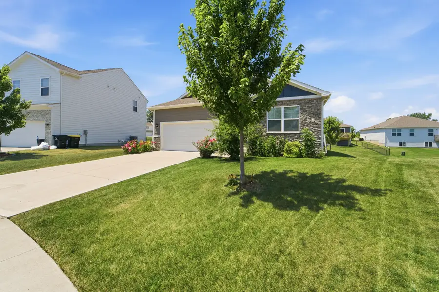 4170 Cheyenne Court, Waukee, IA 50263 - #3