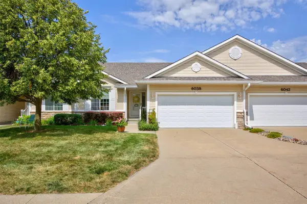 6038 Pinewood Court, Johnston, IA 50131