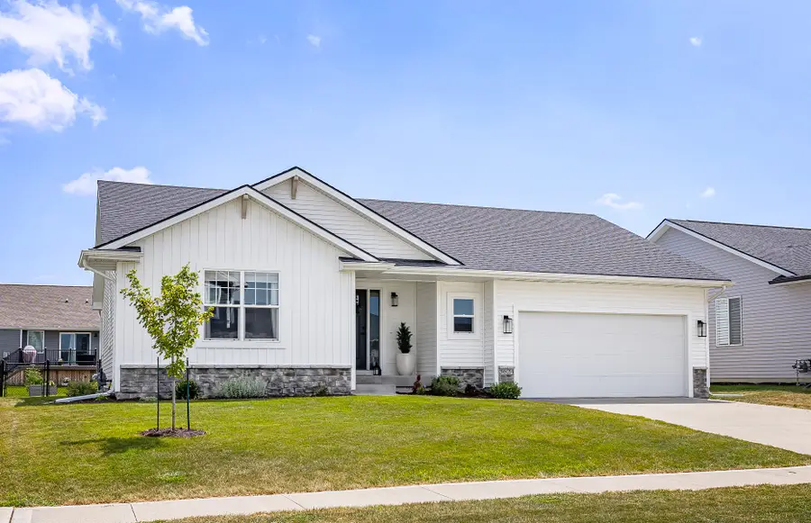 3624 NE Winding Trail Drive, Ankeny, IA 50021 - #2