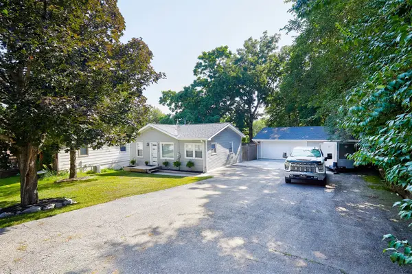 2233 E 34th Street, Des Moines, IA 50317