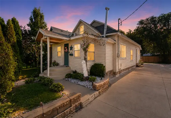 1273 E 18th Street, Des Moines, IA 50316