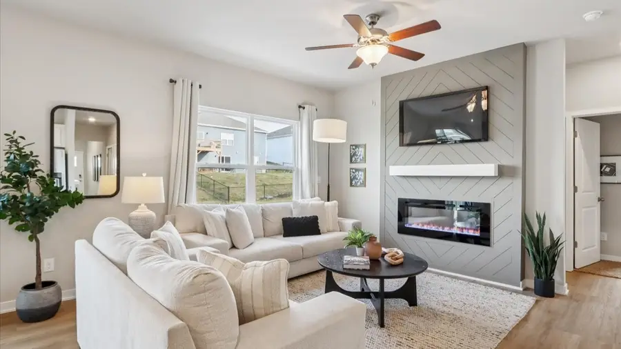 809 Fireside Drive Nw, Bondurant, IA 50035 - #2