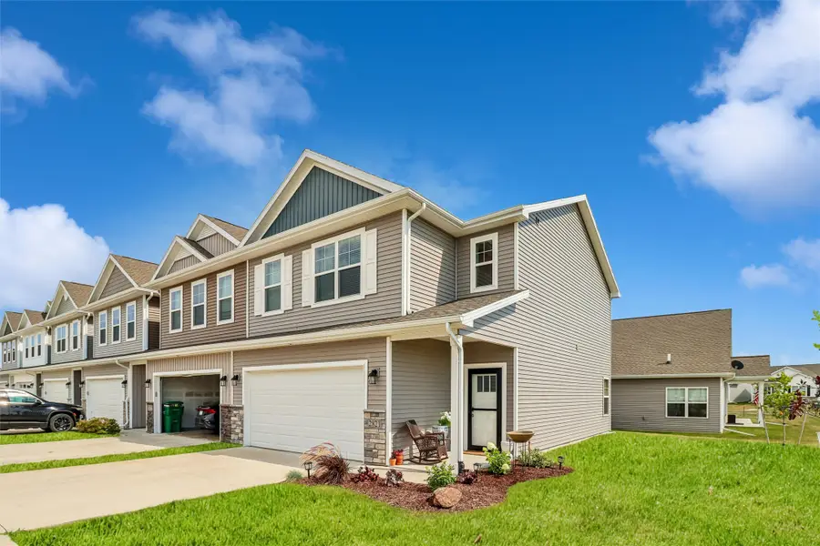 2821 NW 33rd Lane, Ankeny, IA 50023 - #2