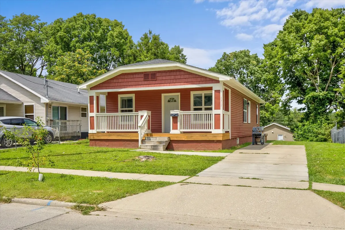 1317 College Avenue, Des Moines, IA 50314 - #1