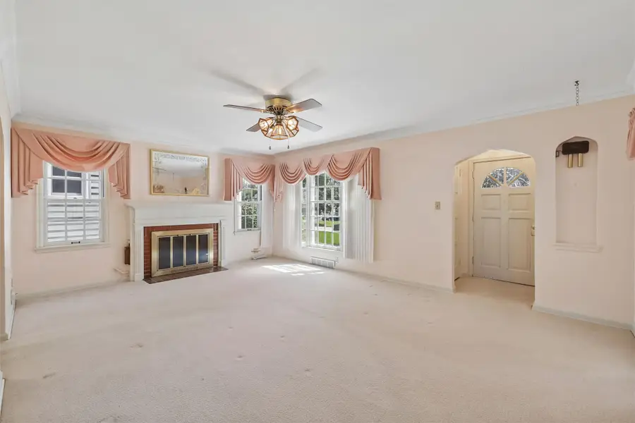 1104 57th Street, Des Moines, IA 50311 - #2