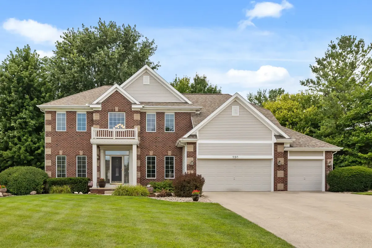 990 SE Westwoods Drive, Waukee, IA 50263 - #1