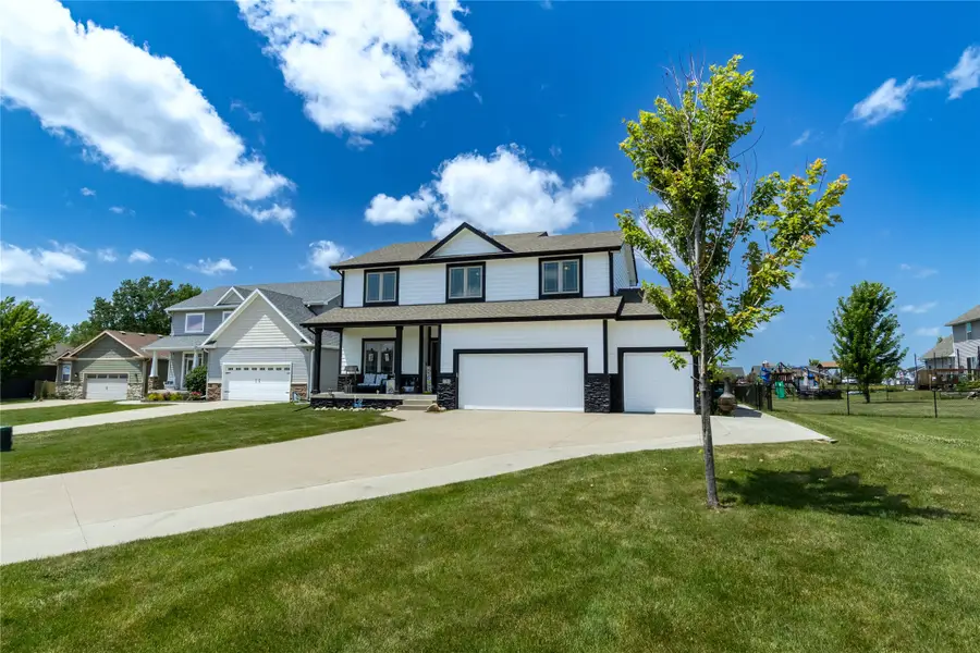 1282 Adams Street Se, Bondurant, IA 50035 - #2
